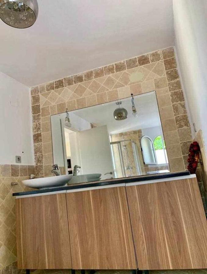 Apartamento 2 En Chalet Con Vista Abierta Al Mar Malaga Exterior photo