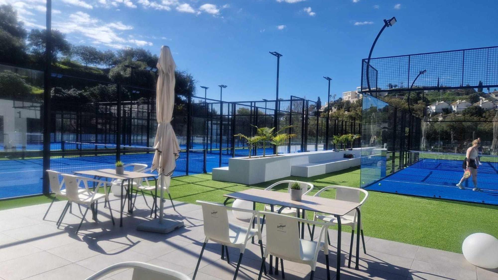 Apartamento 2 En Chalet Con Vista Abierta Al Mar Malaga Exterior photo